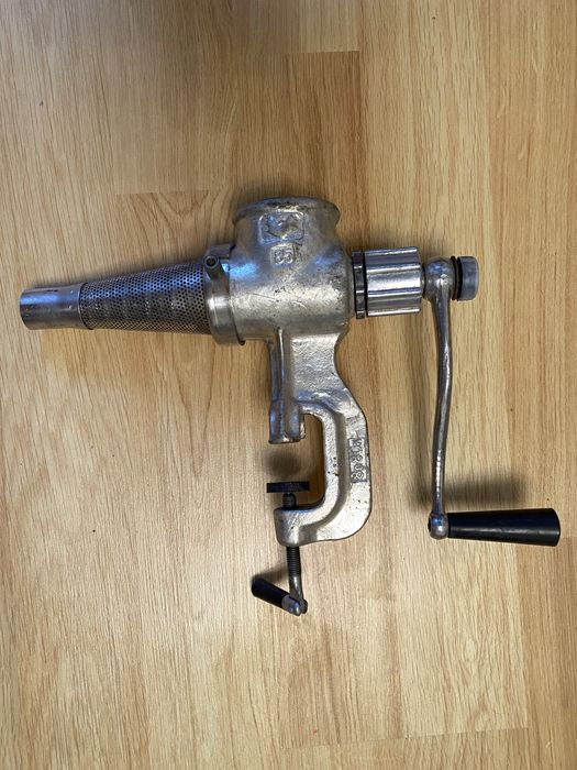 Соковижималка.