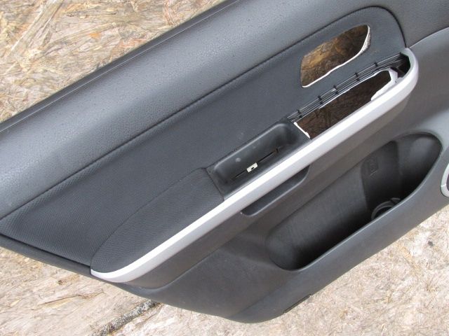 grand vitara ii 5d boczek tapicerka z drzwi lewy przód