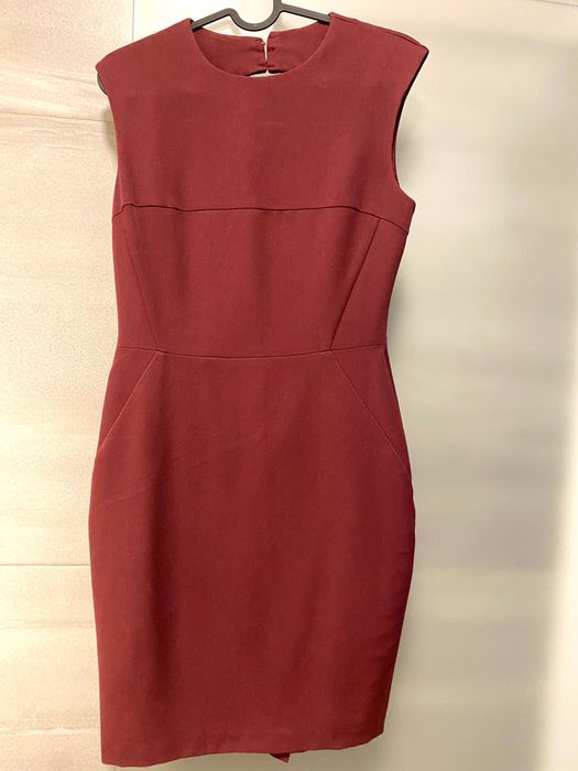 Vestido midi bordeaux
