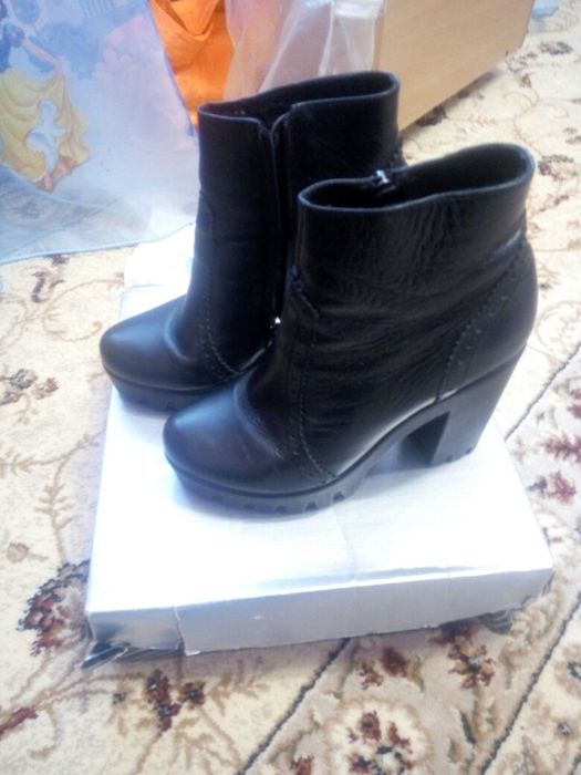 Ботинки,батильйоны,сапоги кожанные