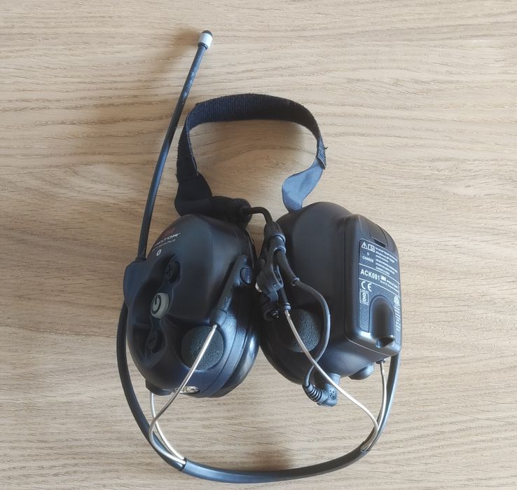Auscultadores 3M PELTO WS LiteCom PRO III