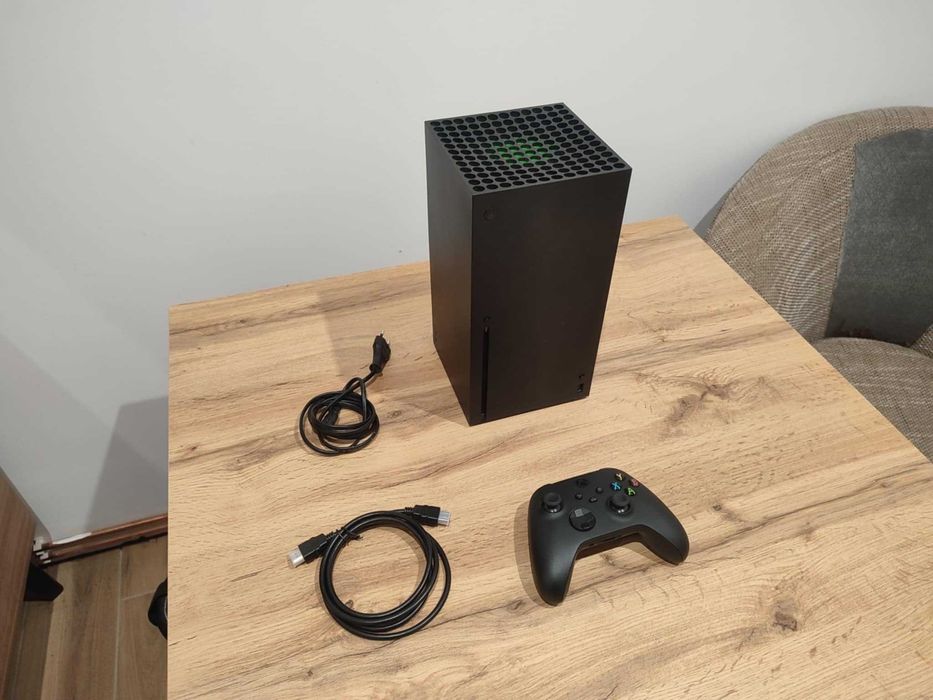 Okazja!!! Xbox Series X 1TB + pad i gry! Super Stan! Gwarancja!