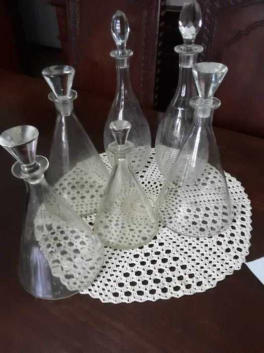 6 garrafas vidro anos 50 / vintage sem bebidas