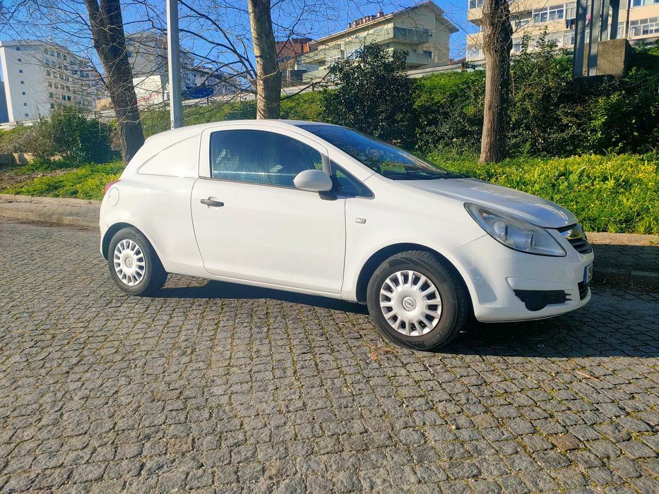Opel Corsa 1.3 CDTI Comercial 2008 AC Inspeção Feita