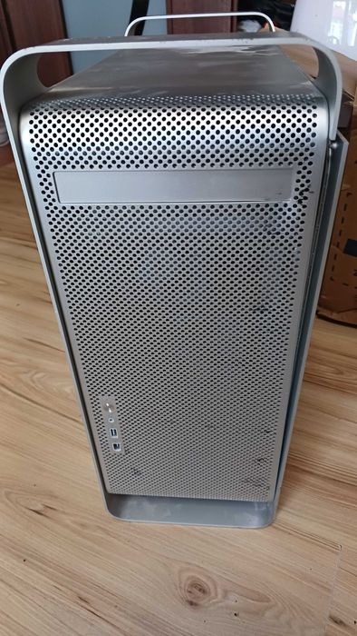 Komputer stacjonarny apple