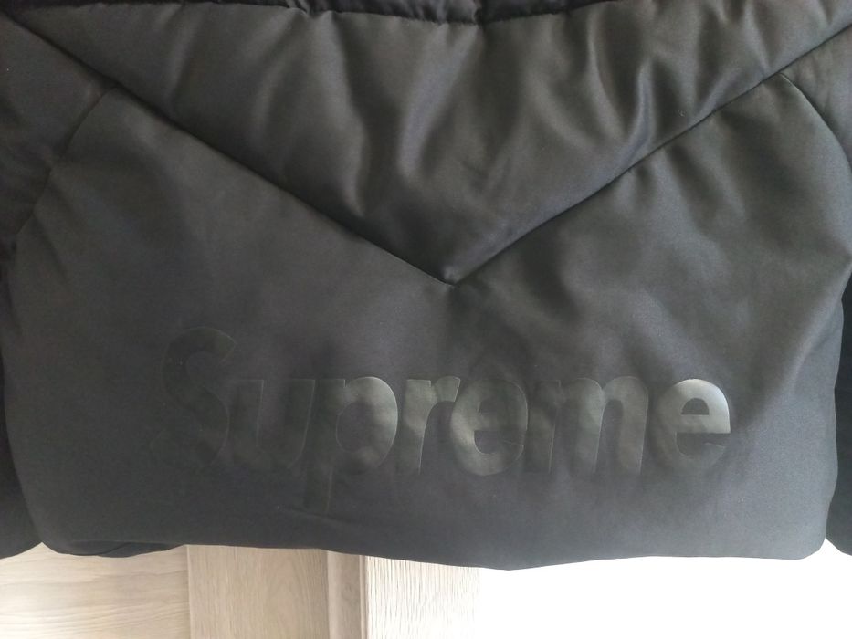 Чоловіча зимова куртка Supreme