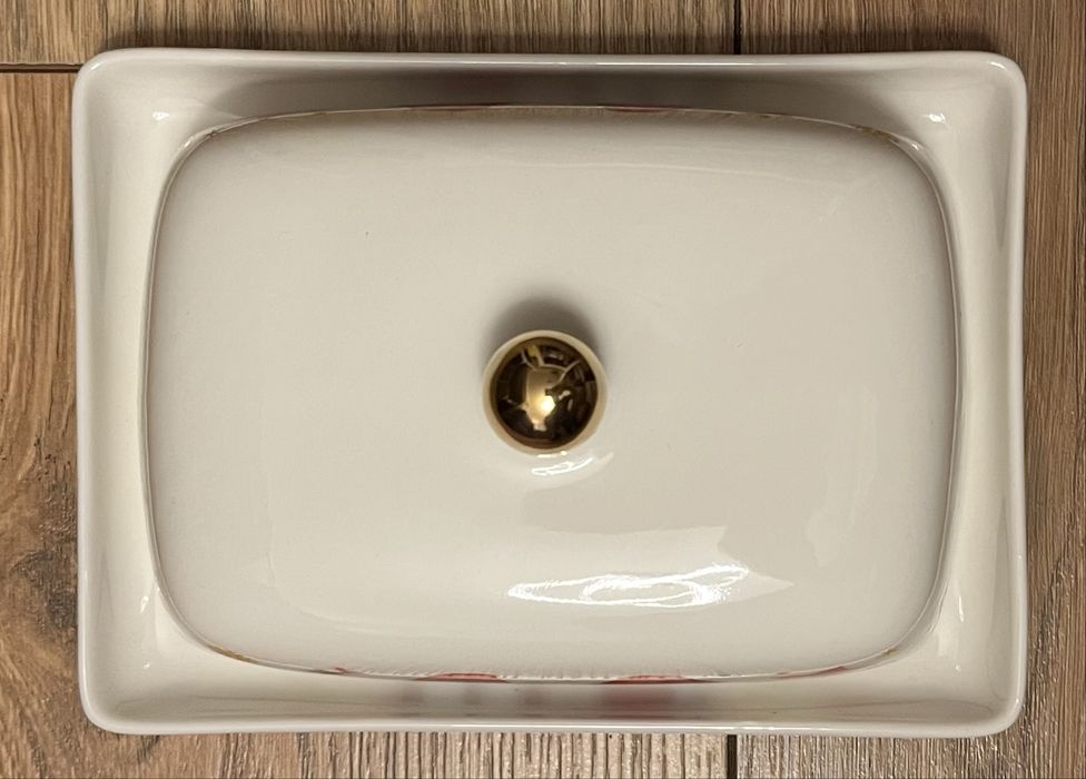 Świąteczna porcelanowa maselniczka Smukee 15,5 x 11 cm
