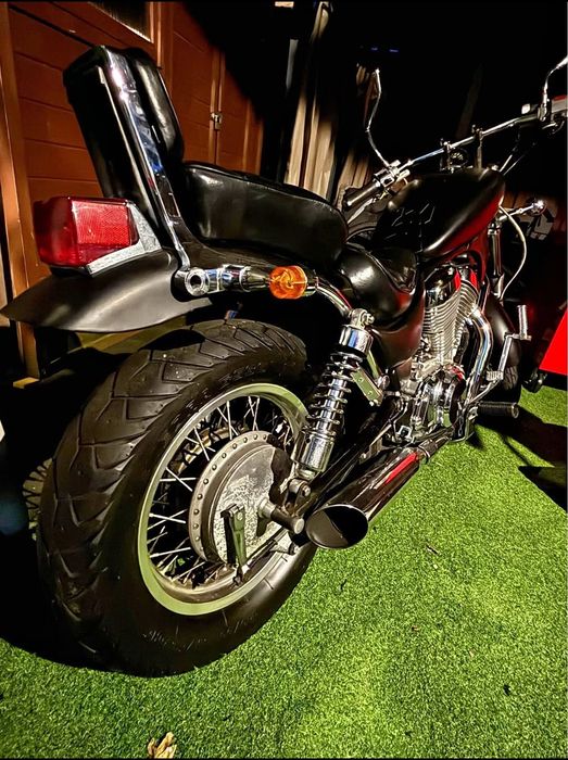 Suzuki intruder 700 chopper