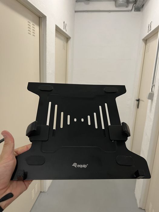 Base para portátil (VESA mount)