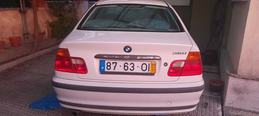 BMW 318i  Nacional
