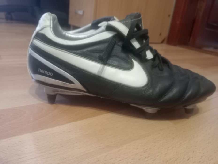 Футбольні бутси Nike Tiempo (Розмір 44.5 / 28.5 см)