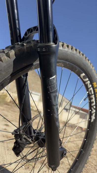 Vendo suspensão ROCK SHOX BOXXER SELECT CHARGER 2