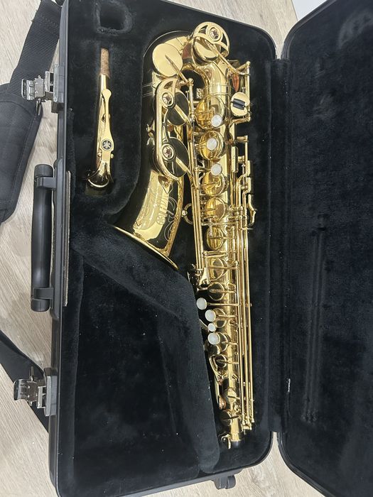 Saxofone alto Yamaha 475