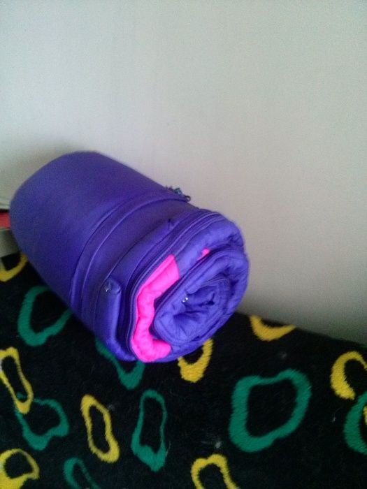 Продаю спальный пуховой мешок