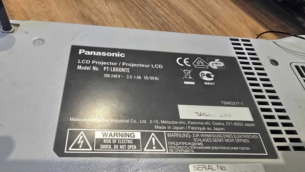 Rzutnik Panasonic PT-LB60NTE