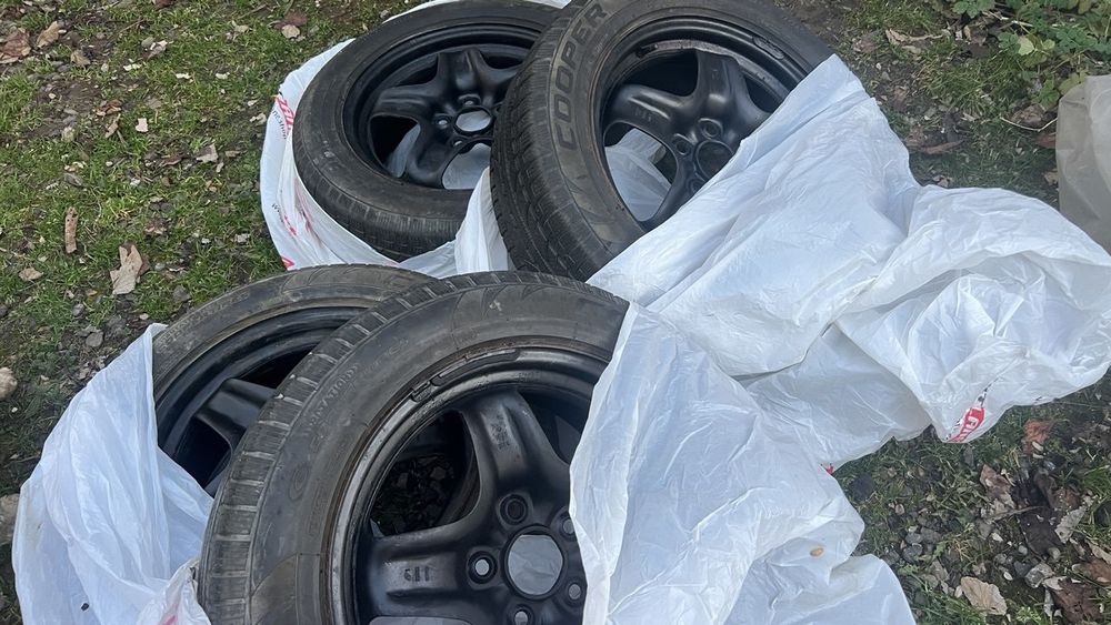 Продам зимние колеса R17 5x105