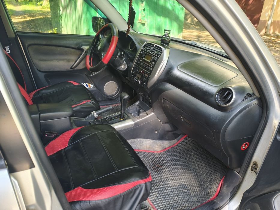 Toyota RAV 4 продам