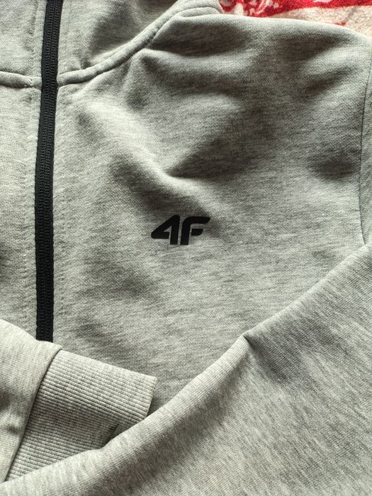 Bluza 4F męska z kapturem r.L oryginalna