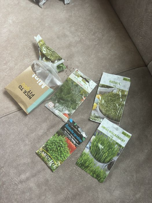 Różne nasionka do zasadzenia