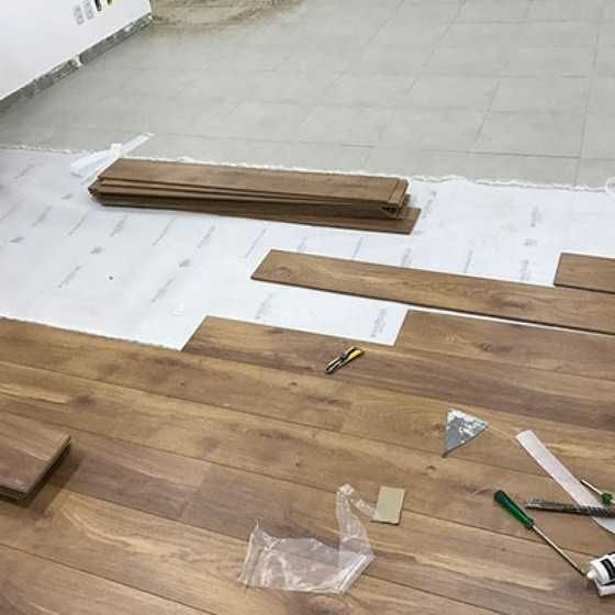 Pintura / Chão flutuante de vinil / Tectos falsos PVC