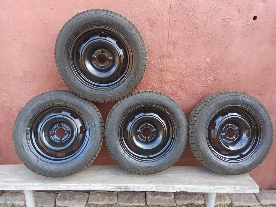 Продам резину на дисках стан нової 185/65 R15