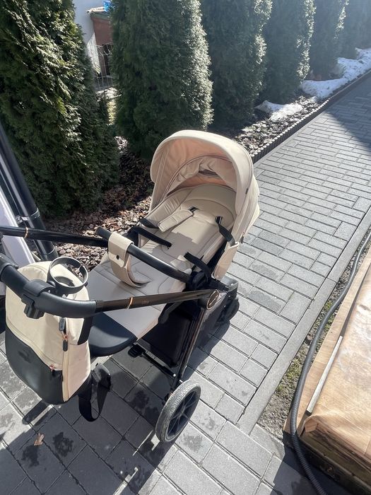 Продам дитячий візочок carrello ultra 2в 1