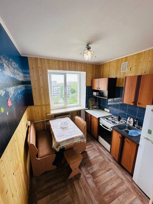 Продам 1 к квартиру у моря Парковая