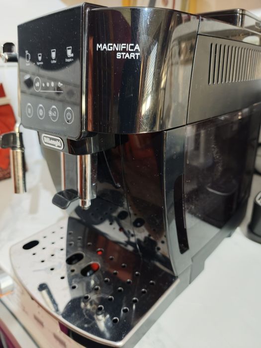 Máquina café automática magnifica start