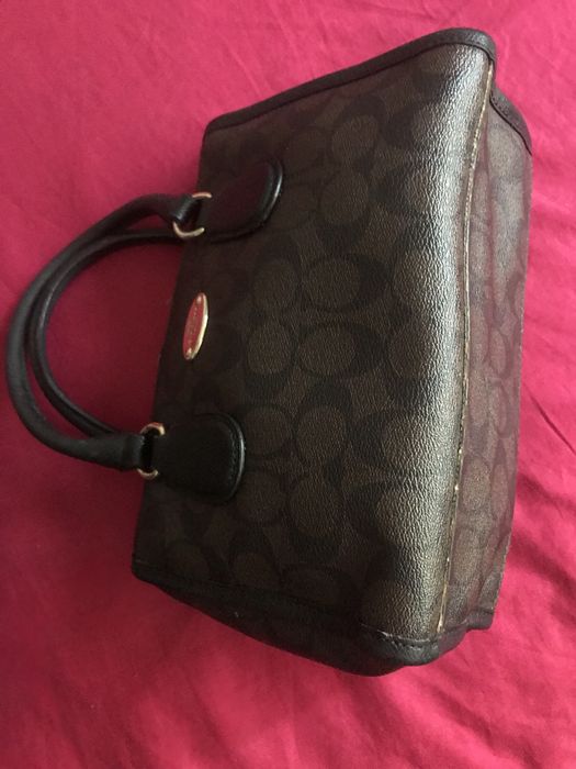 Malinha de mão da Coach