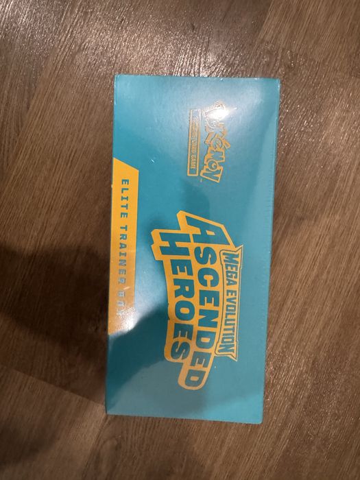Pokemon TCG - Ascended Heroes Elite Trainer Box