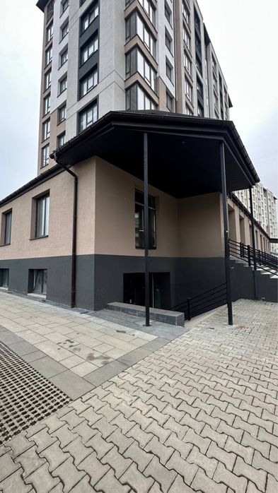 Продаж комерційного приміщення .