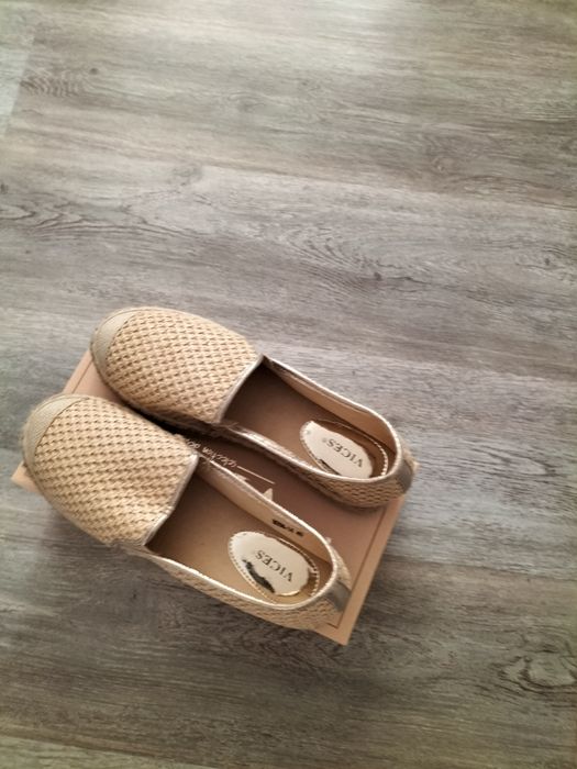 Nowe espadryle rozmiar 40