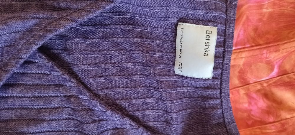 Sweterek damski, Bershka, rozmiar XS, wiązany, krótki