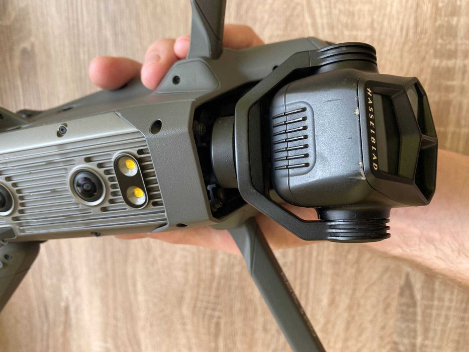 Квадрокоптер DJI Mavic 3 Pro Б/У | З акаунтом | Прив'язаний до пульта | Обмеження для польотів зняті