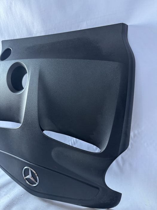 Mercedes cla w117 oslona osłona silnika górna oryginal