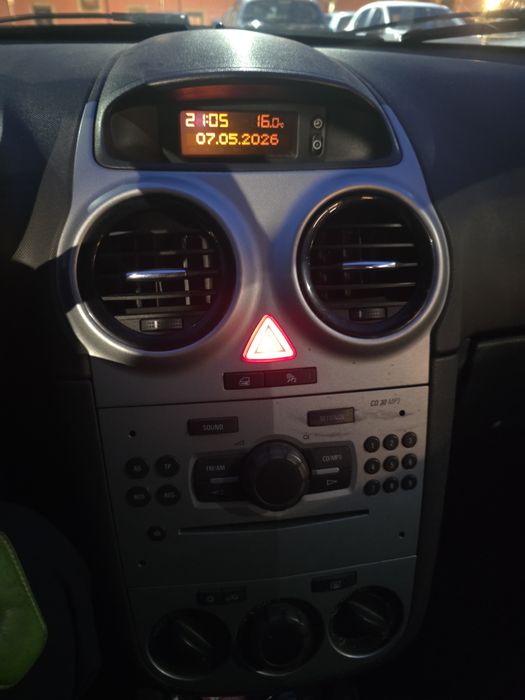 Opel Corsa 2010 261 097km