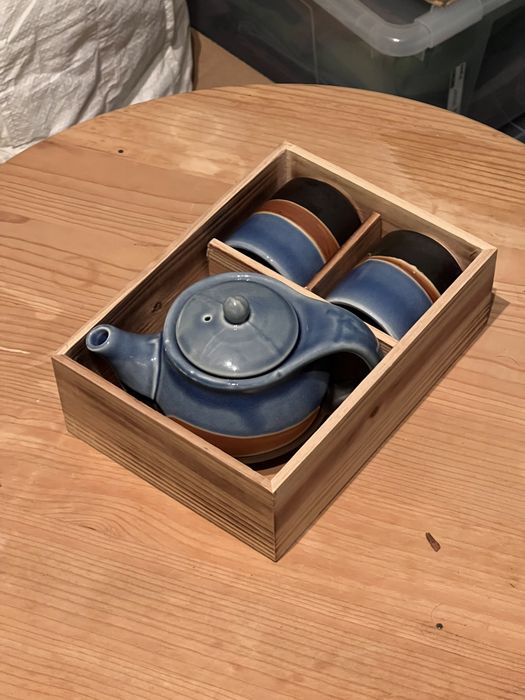 Porcelain Tea Set443784161343590402