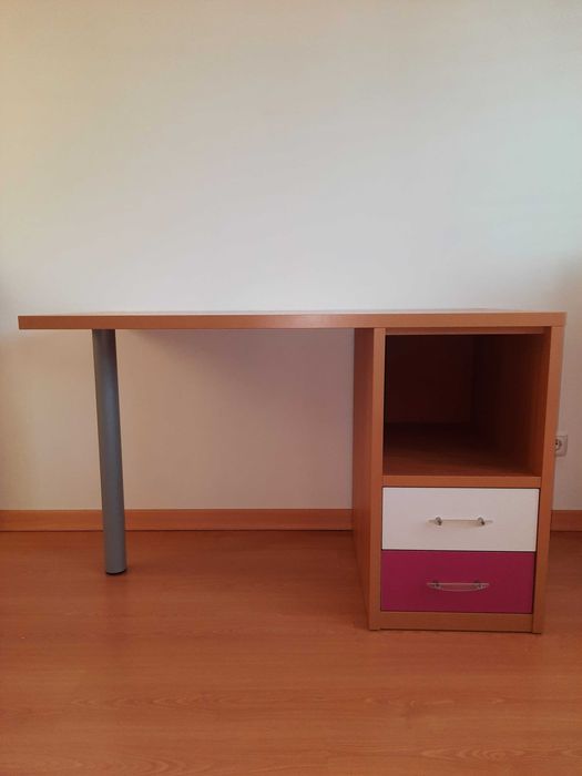 Mobila quarto individual com gavetão como nova