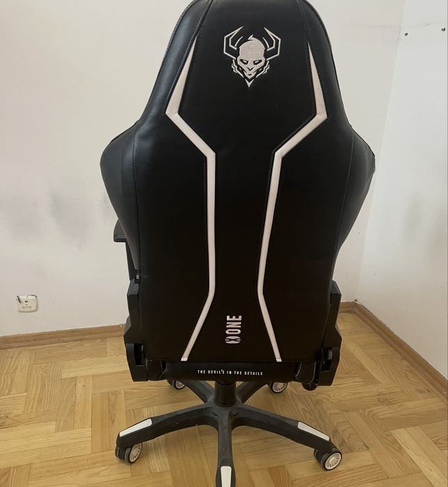 Fotel gamingowy diablo