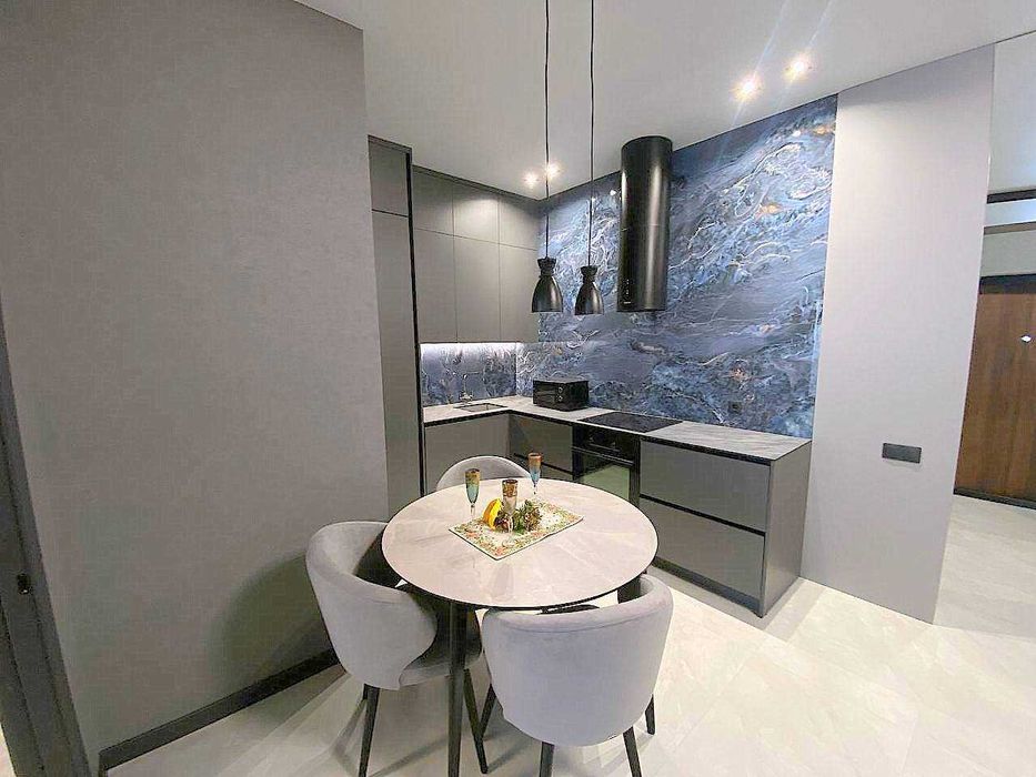 новая дизайнерская квартира в жк Олимпийский, панорама моря