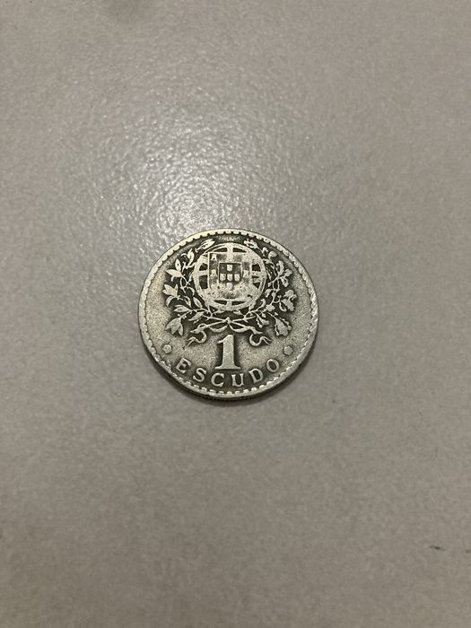 Moeda de 1 ESCUDO de 1946