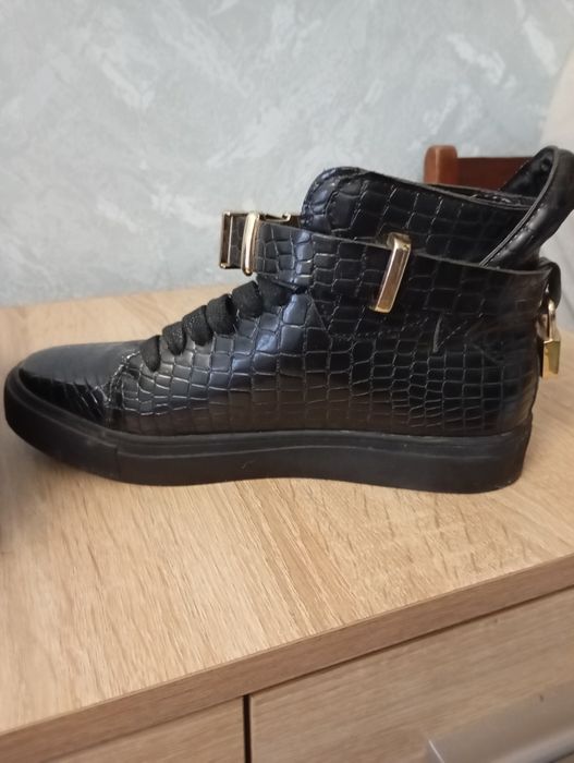 Ботінки жіночі 36 розмір демісезон