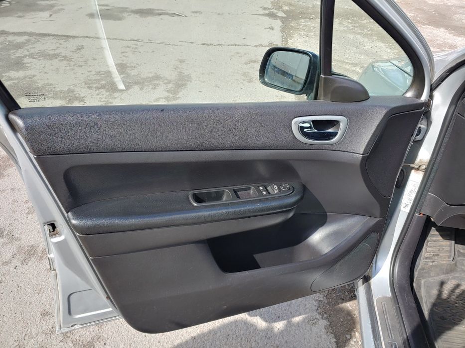 Продажться пежо 307 автомат