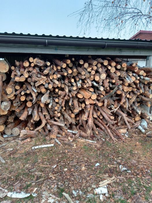 Drewno opałowe suche