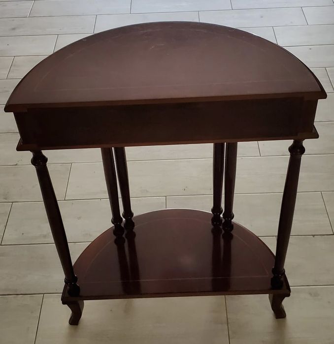Mesa de apoio em madeira de cerejeira