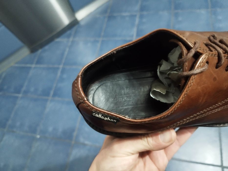 Sapatos em pele Callaghan 42