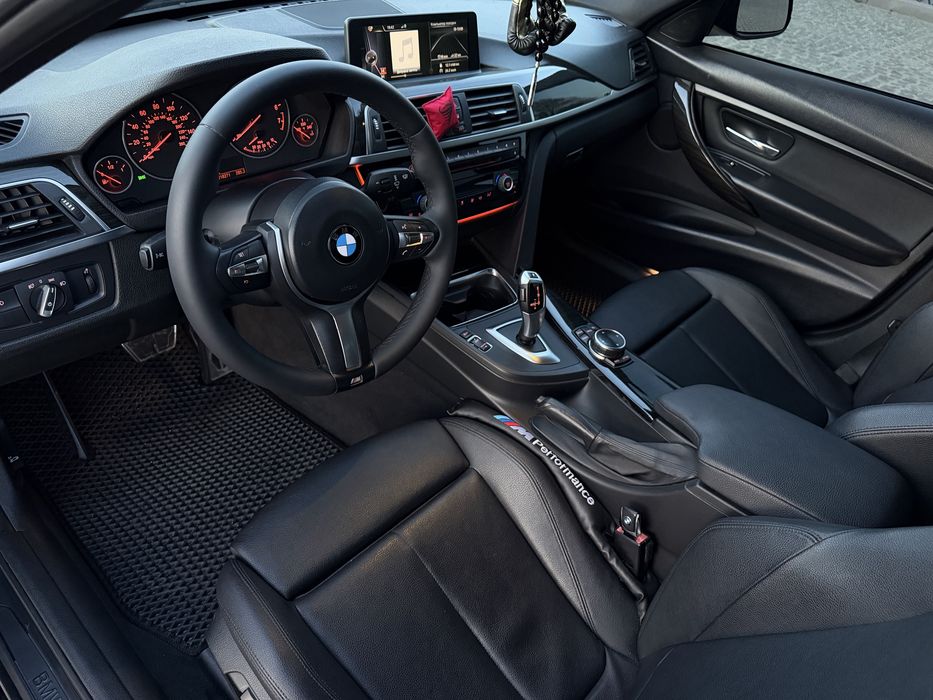 Продам Bmw  f30 2014 год