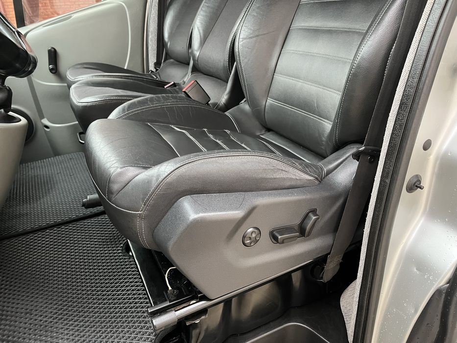 Продам Renault trafic 1.9 коротка база 6. передач