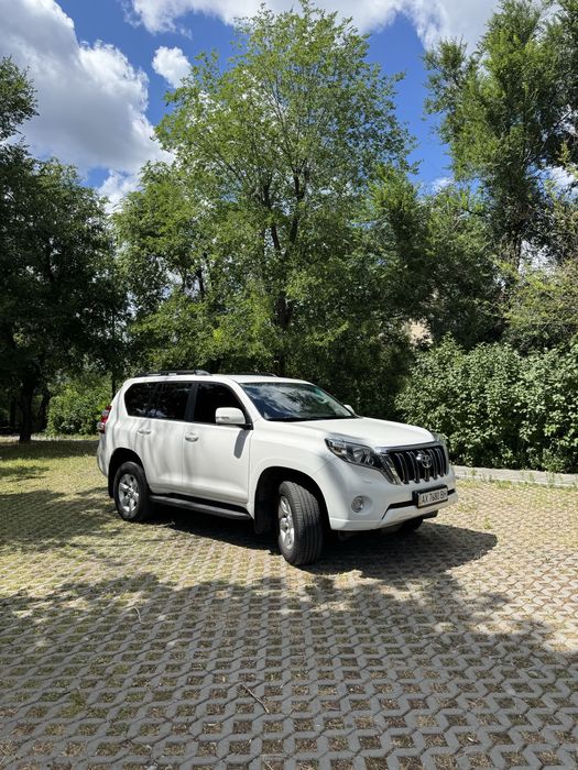 Toyota Land Cruiser Prado 150 • 3.0 D-4D