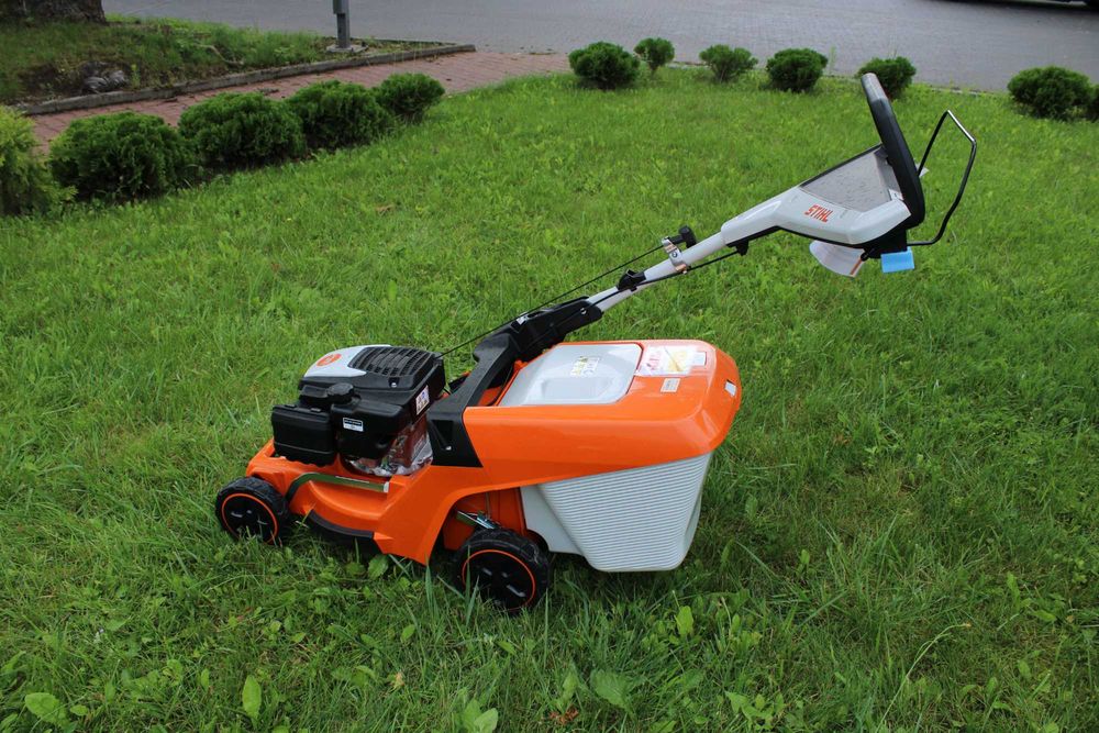 Kosiarka spalinowa STIHL RM 443.3, WB40-011-3405